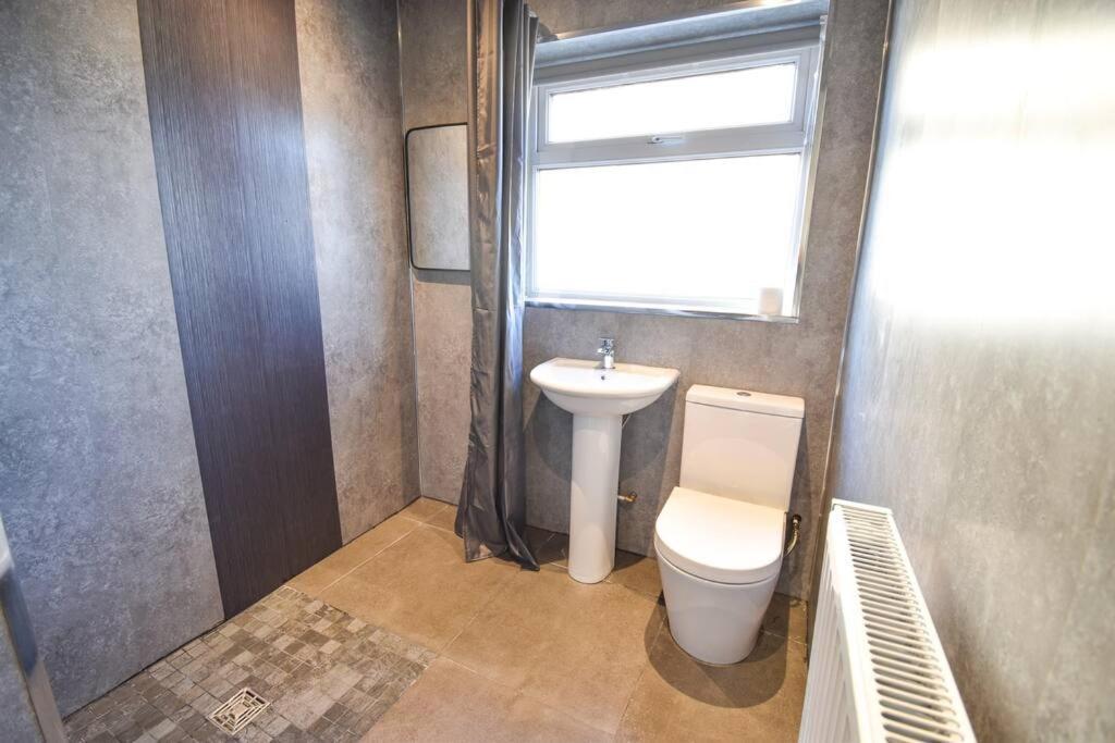 Marykirk Bungalow Workstays Uk Thornaby on Tees Екстер'єр фото
